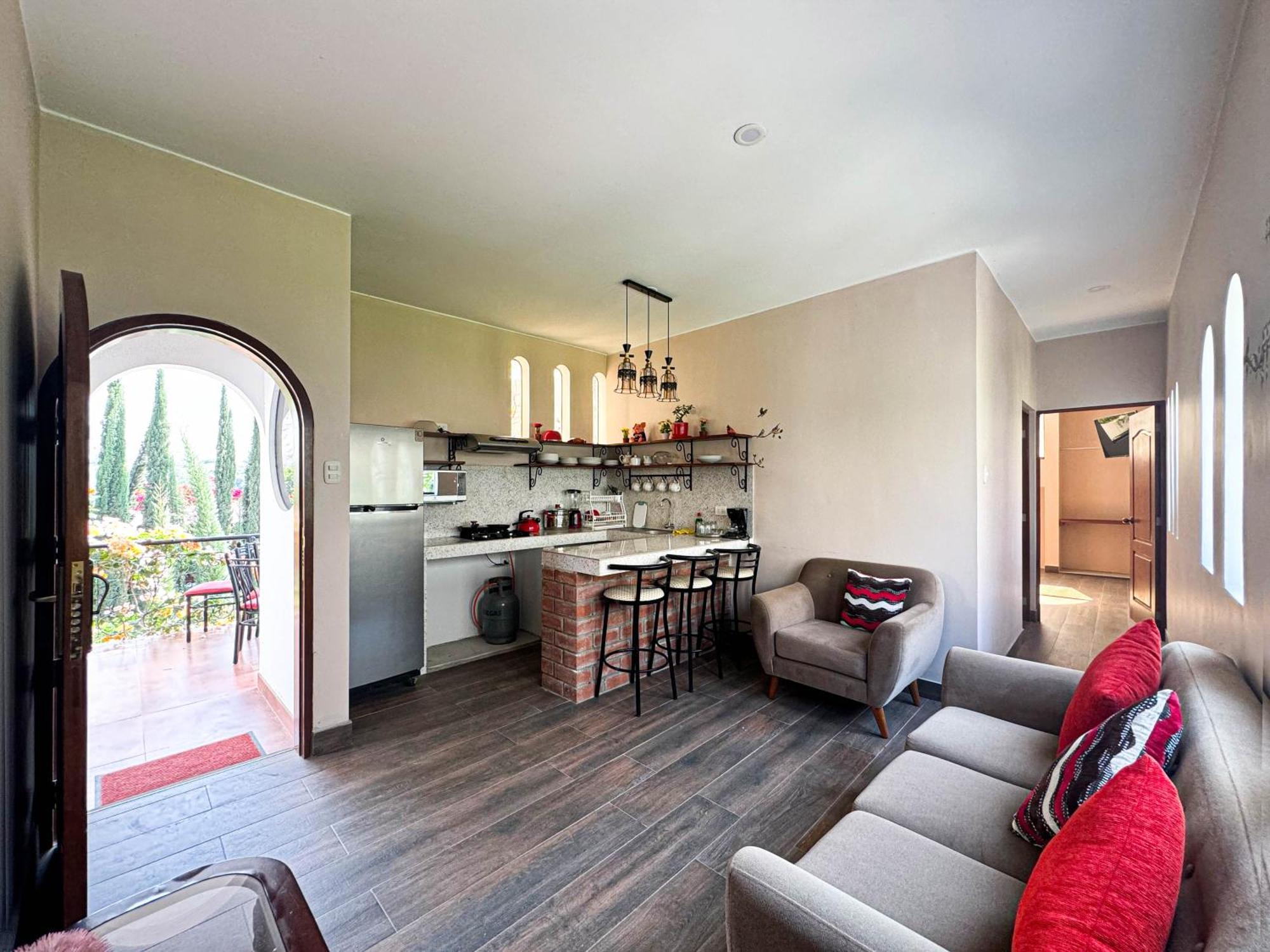 Casa Hotel Mamaluna Лунауана Экстерьер фото