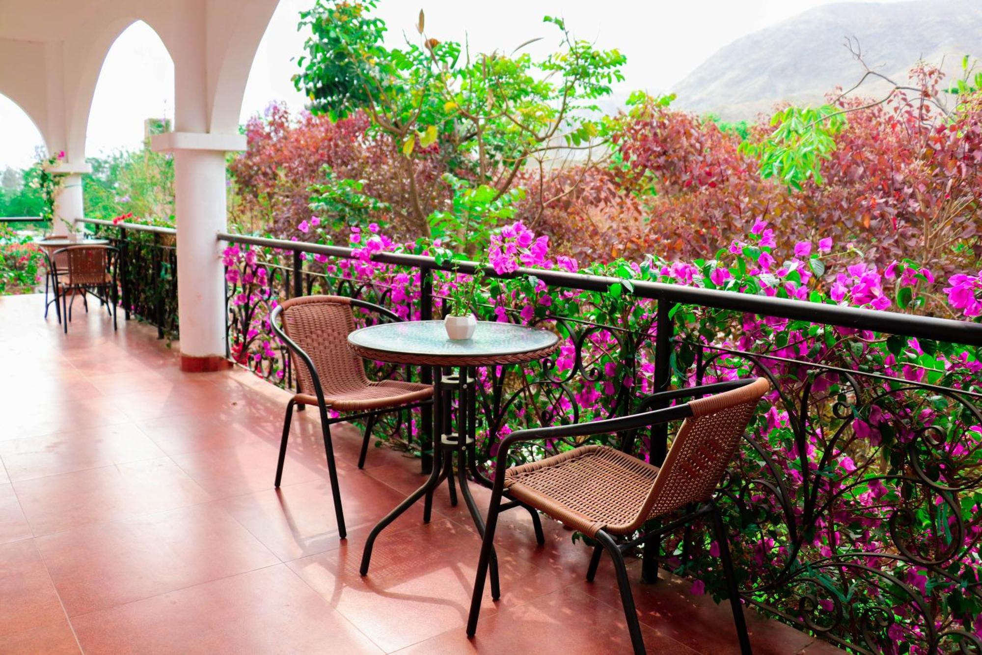 Casa Hotel Mamaluna Лунауана Экстерьер фото
