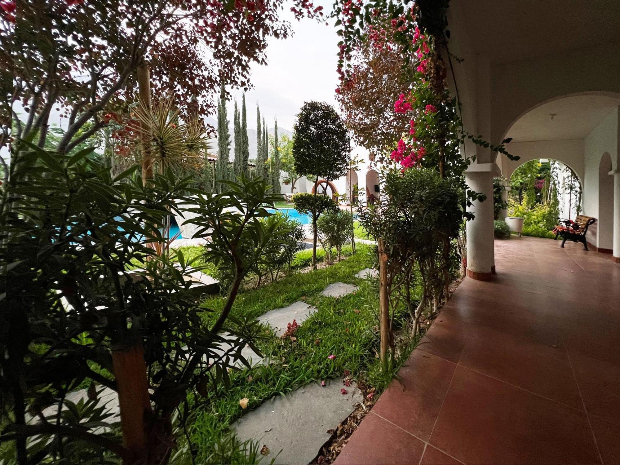 Casa Hotel Mamaluna Лунауана Экстерьер фото